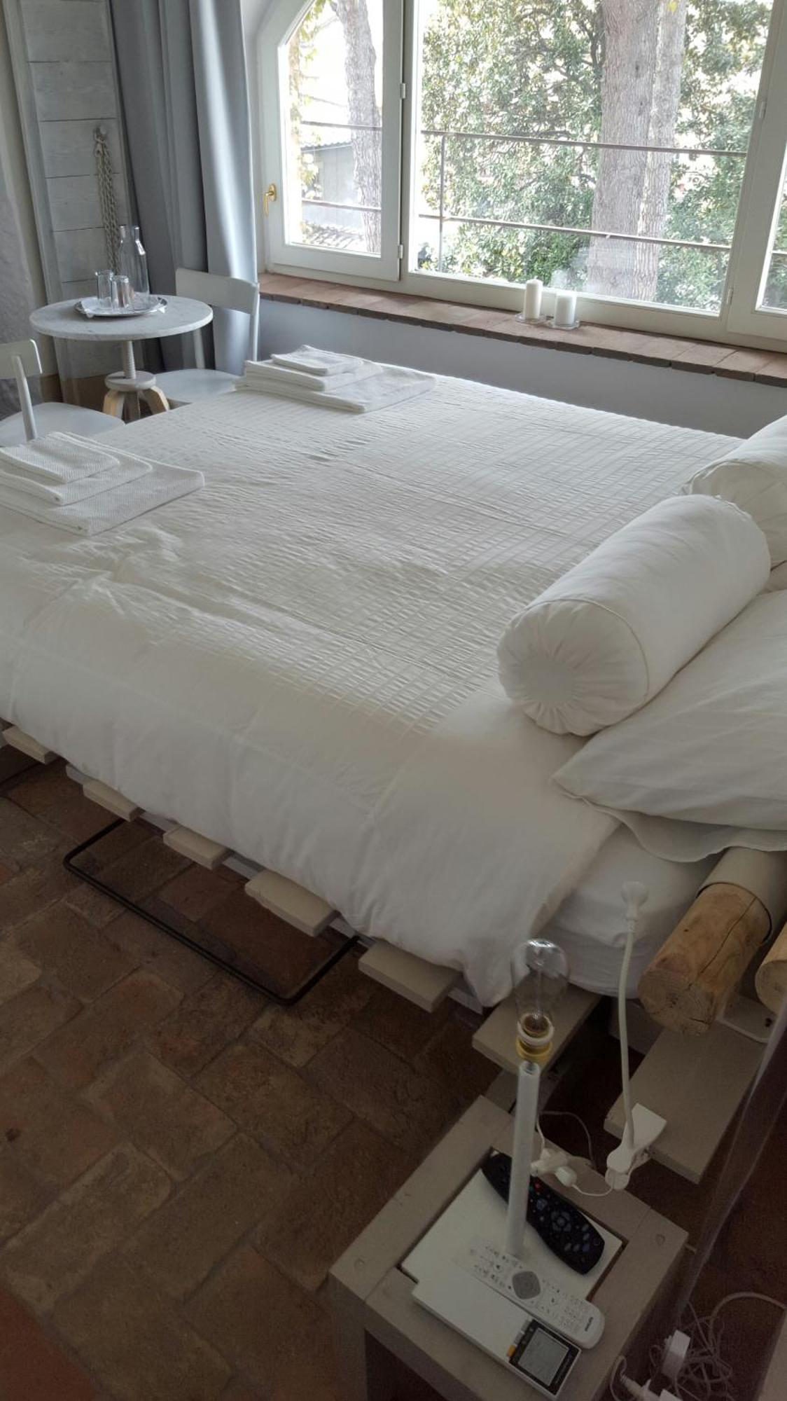 B&B A Piazza Del Gesu Viterbo Ngoại thất bức ảnh